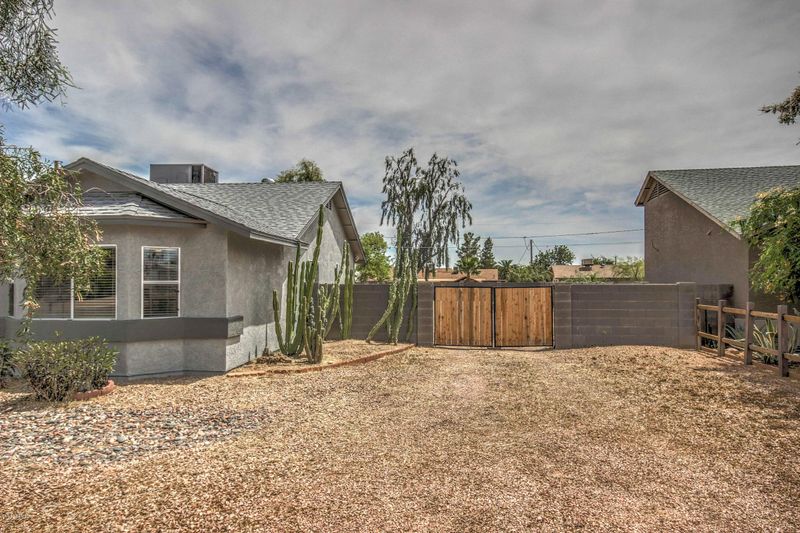 909 E Linda Ave, Apache Junction, AZ 85119