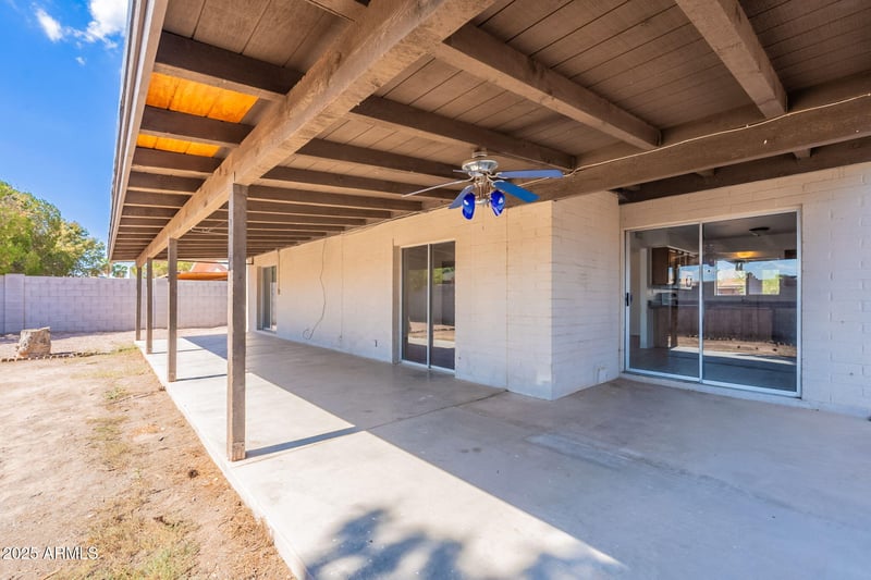 909 Isabella Ave, Mesa, AZ 85210