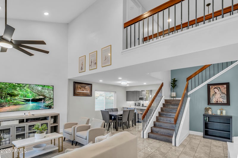 909 Obispo Ave, Mesa, AZ 85210