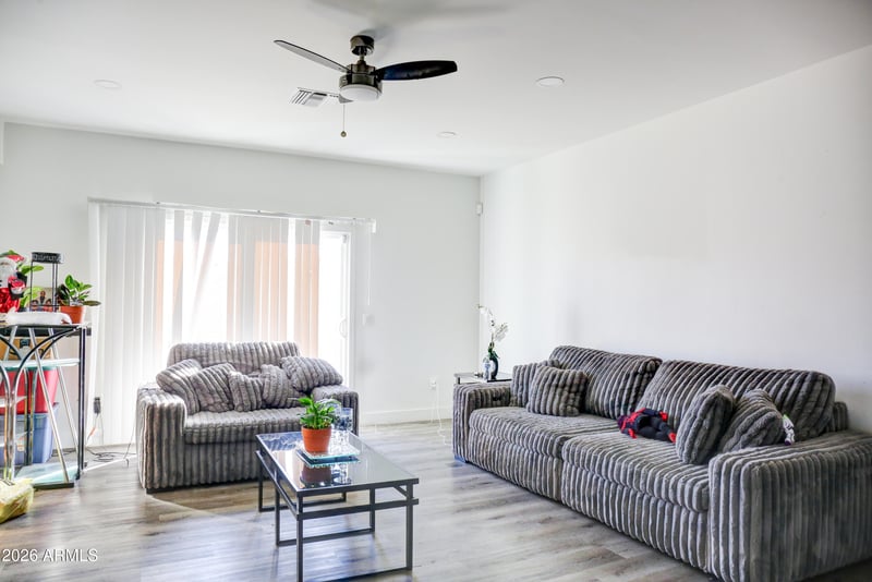 909 S 4th Ave, Phoenix, AZ 85003