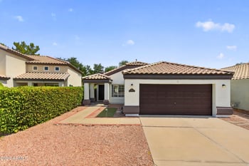 909 S Scallop Dr, Gilbert, AZ 85233