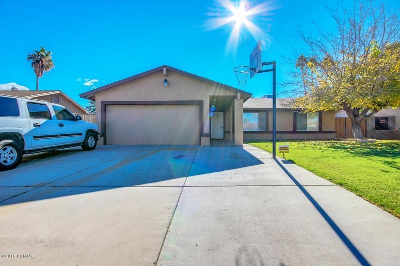 909 W Fordham Dr, Tempe, AZ 85283