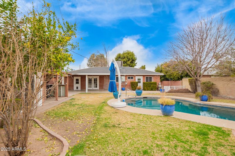 909 W Marshall Ave, Phoenix, AZ 85013
