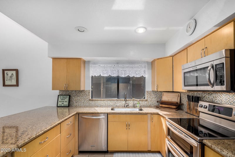 91 Calle De Arcos --, Tempe, AZ 85284