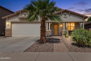 910 E Crimm Rd, San Tan Valley, AZ 85143