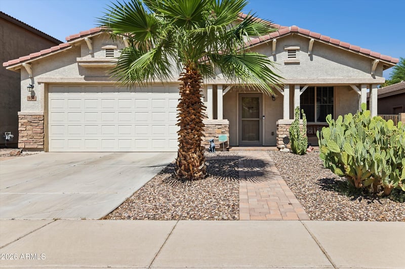910 E Crimm Rd, San Tan Valley, AZ 85143
