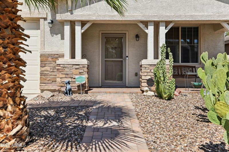 910 E Crimm Rd, San Tan Valley, AZ 85143