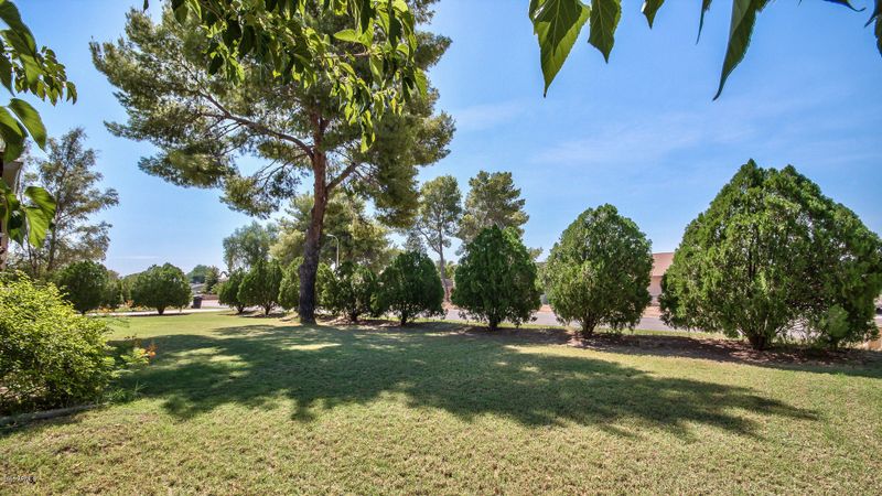 910 E Desert Ln, Gilbert, AZ 85234