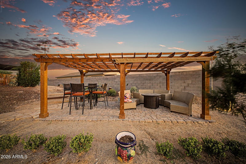 910 Logan Way, Wickenburg, AZ 85390