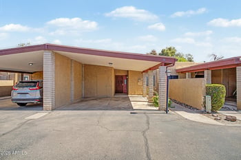 910 N Center St #16, Mesa, AZ 85201