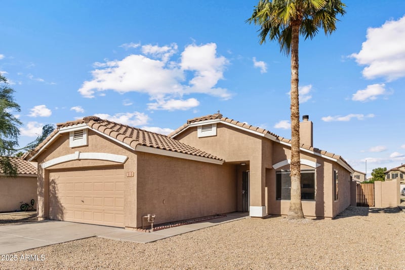 910 Potter Dr, Phoenix, AZ 85024