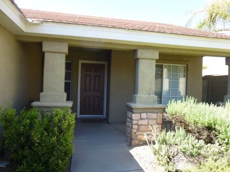 910 W Leah Ln, Gilbert, AZ 85233