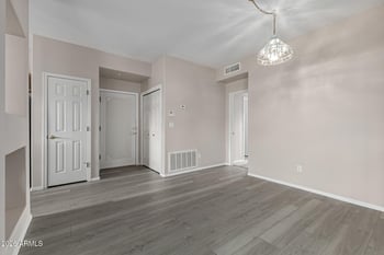 9100 Raintree Dr #231, Scottsdale, AZ 85260