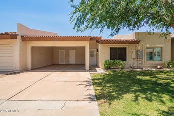 9106 68th Ln, Peoria, AZ 85345