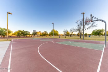 9109 S Grandview Dr, Tempe, AZ 85284