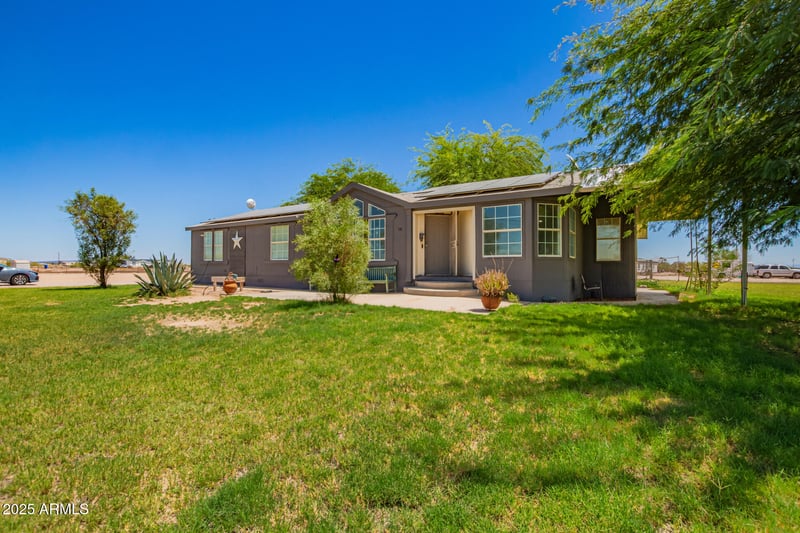 911 387th Ave, Tonopah, AZ 85354