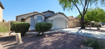 911 Lovegrass Dr, San Tan Valley, AZ 85143