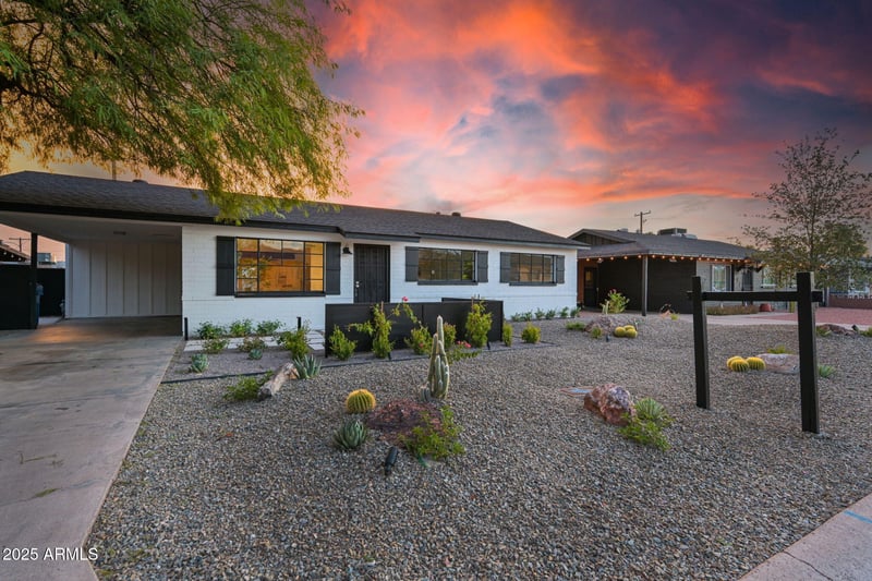 911 Ruth Ave, Phoenix, AZ 85020