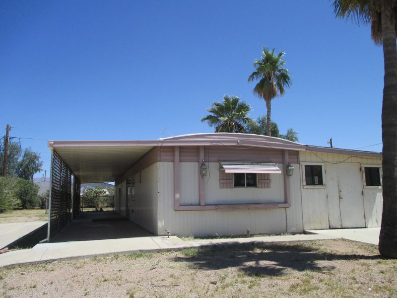 911 S Warner Dr, Apache Junction, AZ 85120