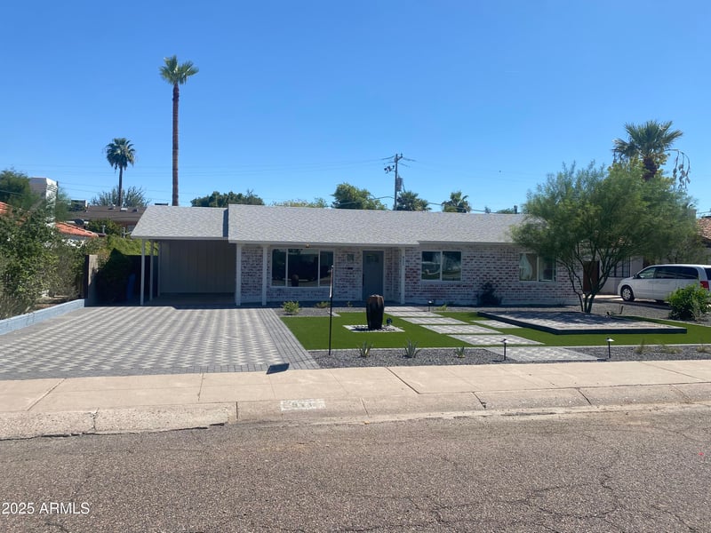 911 Verde Ln, Phoenix, AZ 85013