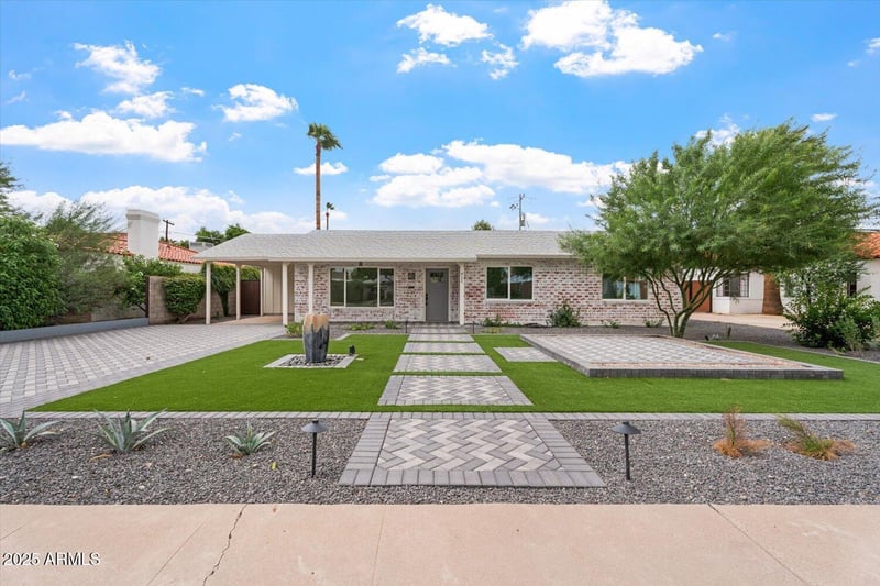 911 Verde Ln, Phoenix, AZ 85013