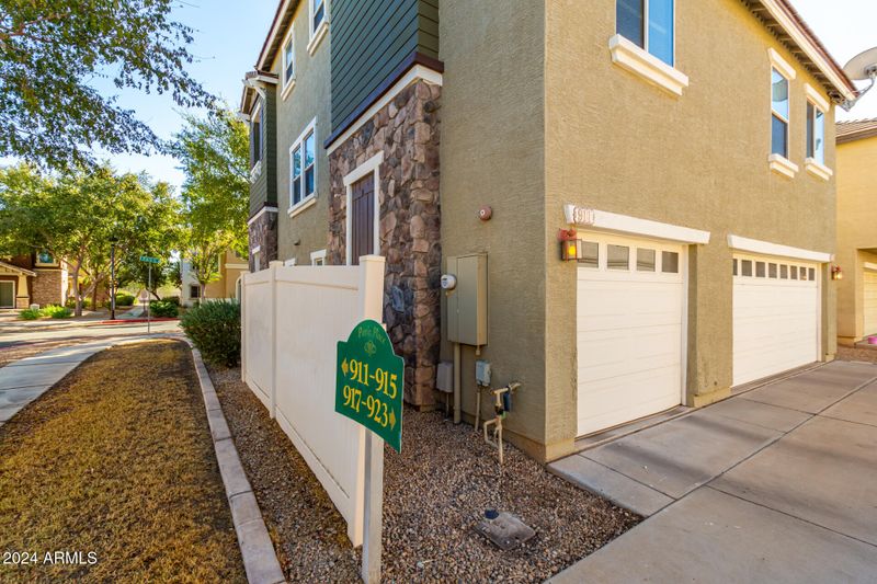 911 W Aspen Way, Gilbert, AZ 85233