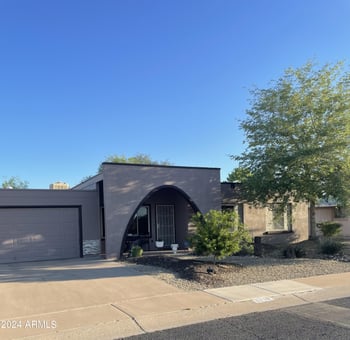 9110 Long Hills Dr, Sun City, AZ 85351
