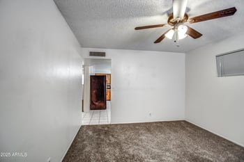 9111 Crescent Ave, Mesa, AZ 85208