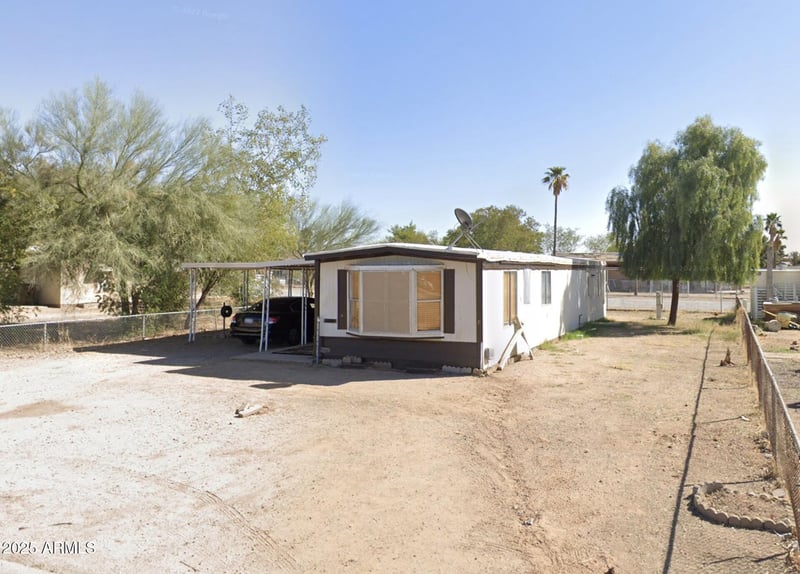 9113 Butternut Ave, Mesa, AZ 85208