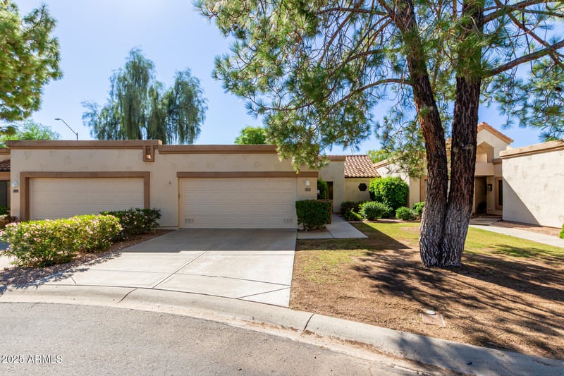 9113 Kimberly Way, Peoria, AZ 85382