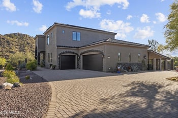 9113 Odessa St, Mesa, AZ 85207