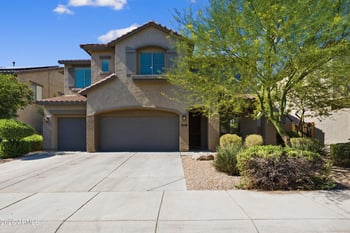 9114 White Feather Ln, Peoria, AZ 85383
