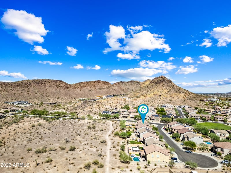 9114 W White Feather Ln, Peoria, AZ 85383