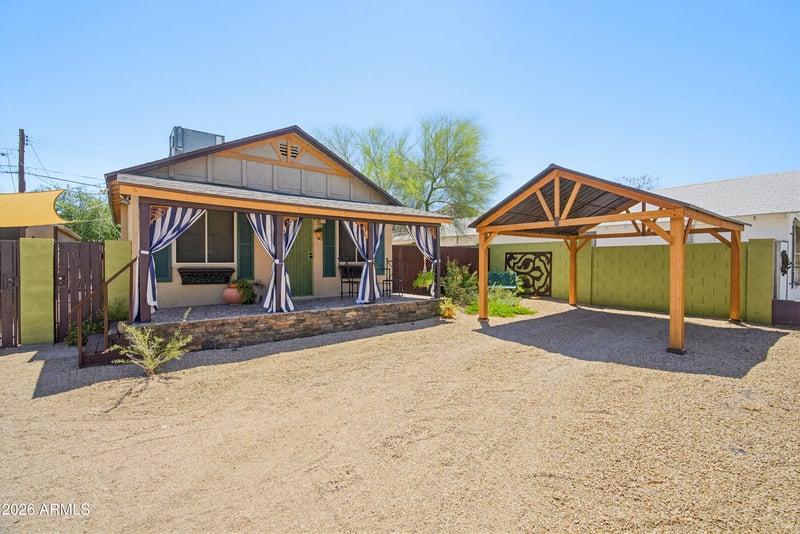 9115 13th St, Phoenix, AZ 85020
