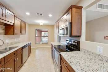 9119 Fairway Blvd, Sun Lakes, AZ 85248