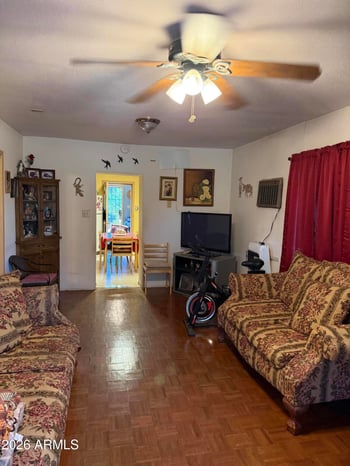 912 19th St, Douglas, AZ 85607