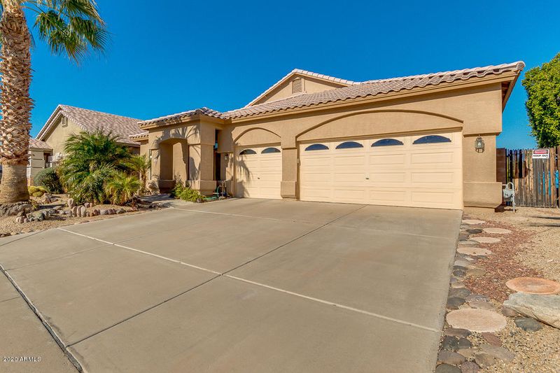 912 E Beautiful Ln, Phoenix, AZ 85042