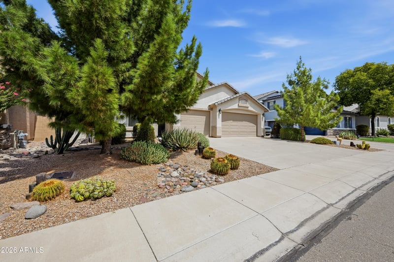 912 E Julie Ave, San Tan Valley, AZ 85140
