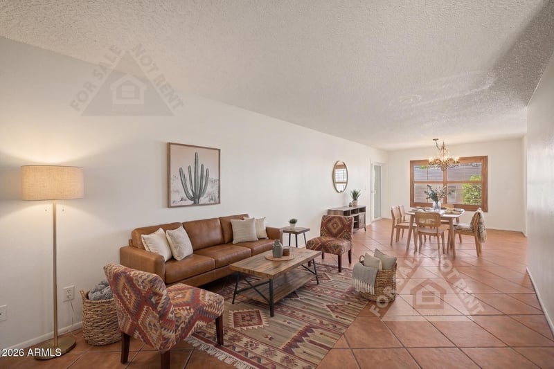 912 E Villa Rita Dr, Phoenix, AZ 85022