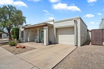 912 Michelle Dr, Phoenix, AZ 85022
