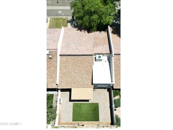 9120 N 68th Dr, Peoria, AZ 85345