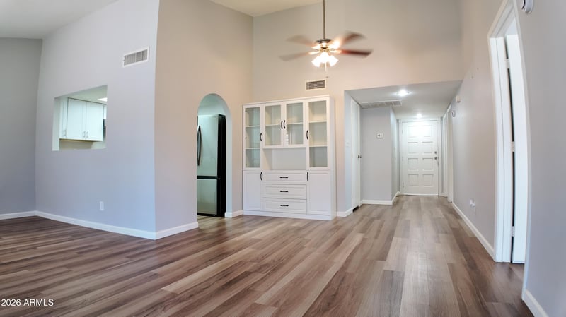 9120 N 68th Dr, Peoria, AZ 85345