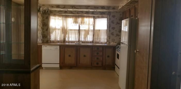 9121 N 65th Dr, Glendale, AZ 85302