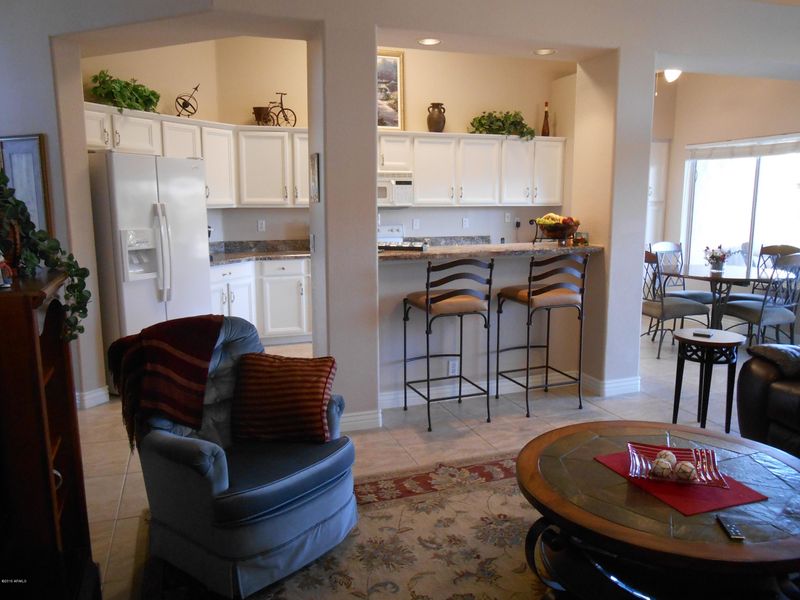 9121 W Escuda Dr, Peoria, AZ 85382