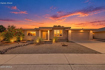 9121 W Long Hills Dr, Sun City, AZ 85351