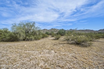 9121 Quail Trl, Queen Creek, AZ 85144