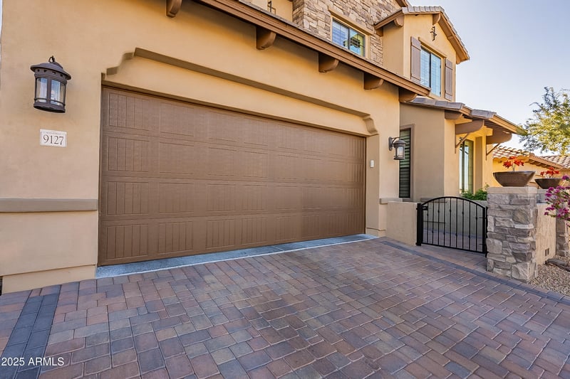 9127 Lynwood St, Mesa, AZ 85207