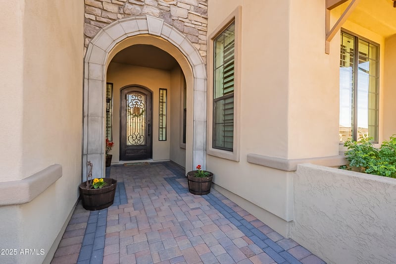 9127 Lynwood St, Mesa, AZ 85207