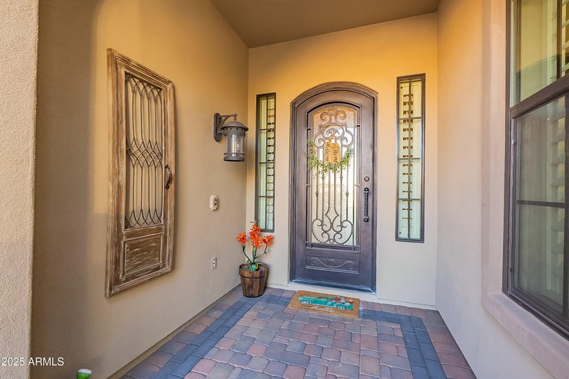 9127 Lynwood St, Mesa, AZ 85207