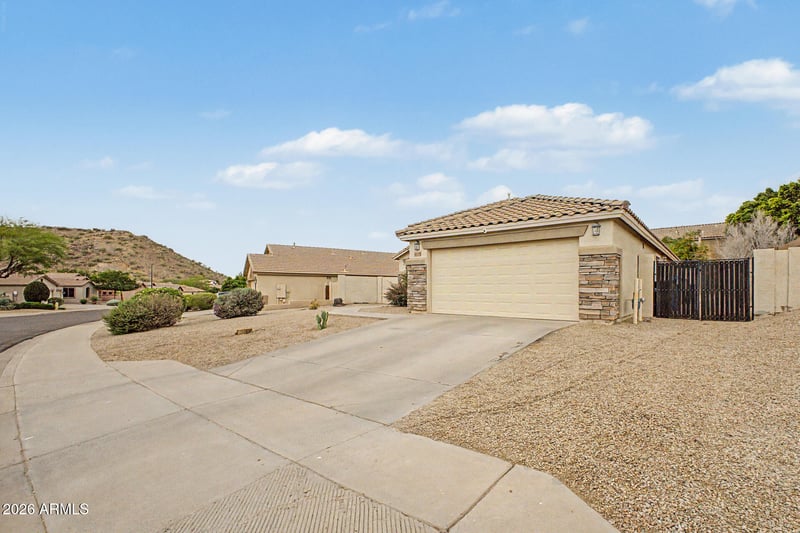 9128 Halifax St, Mesa, AZ 85207